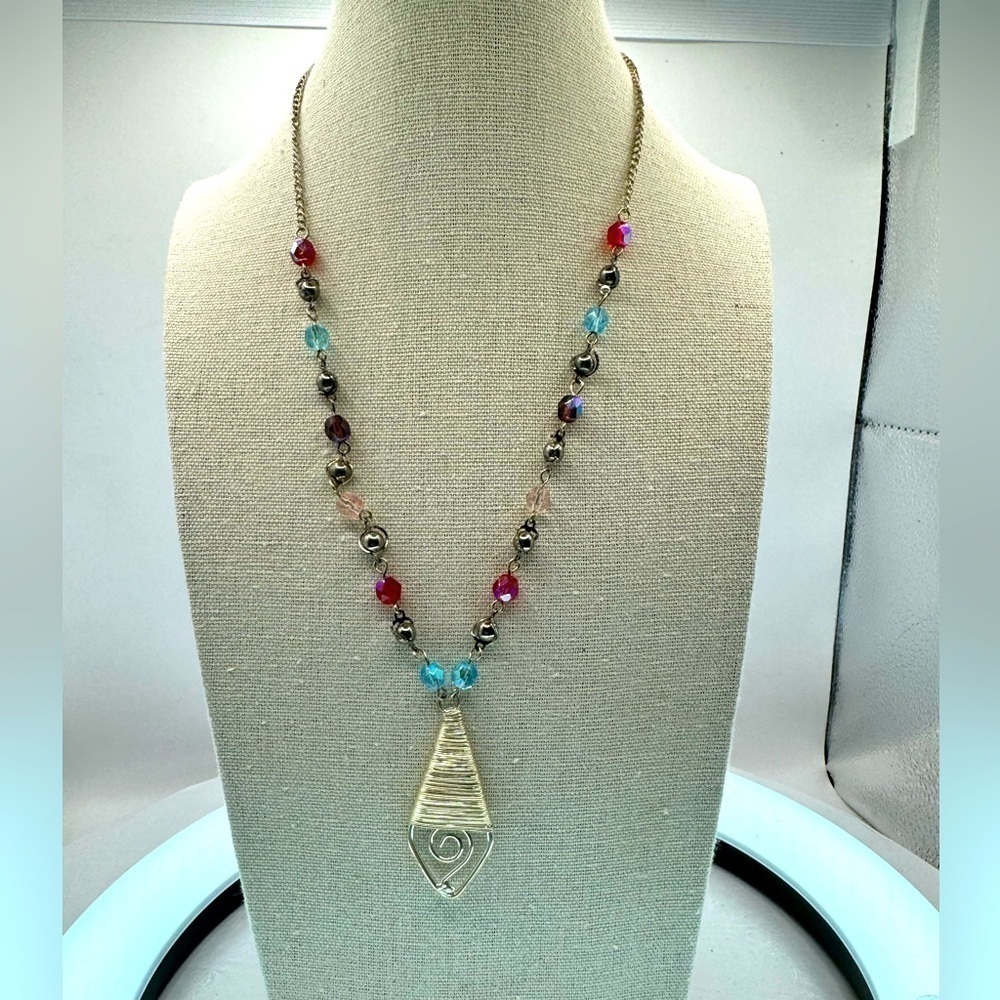 Vintage Unique Silver Tone Necklace 18”